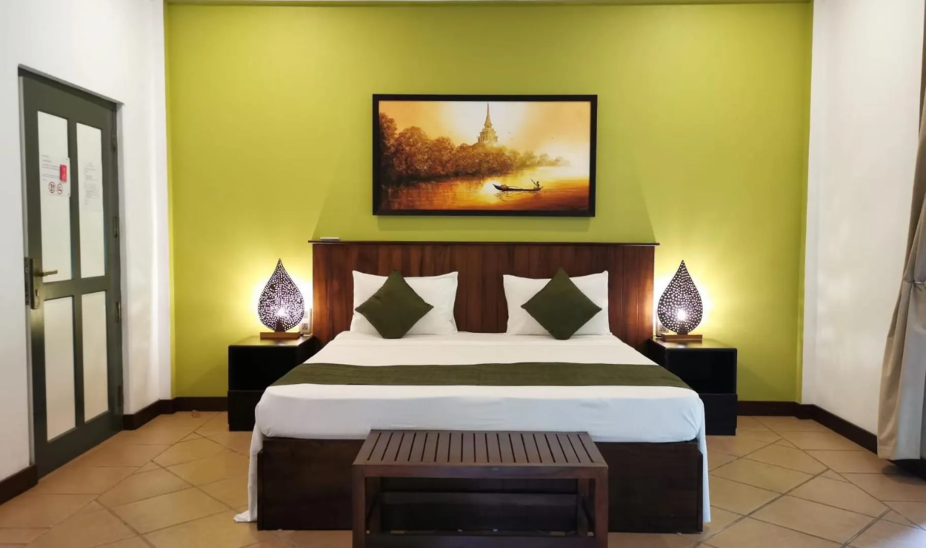 The Villa Green Inn Негомбо 3*,